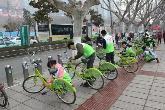 相约宿州公共自行车，发扬志愿者精神