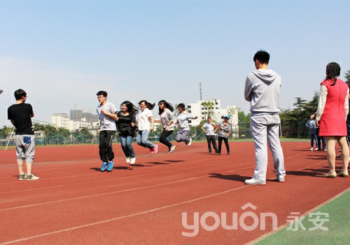 地球日吹响低碳达人集结号——骑行吧，热爱地球的小伙伴们